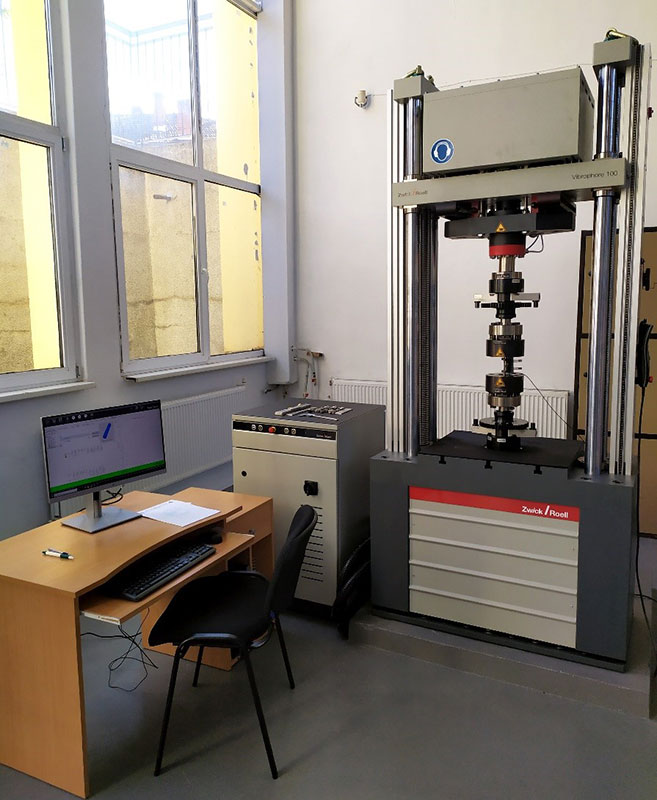 Общ изглед на ZWICK Vibrophore 100 Общ изглед на ZWICK Vibrophore 100